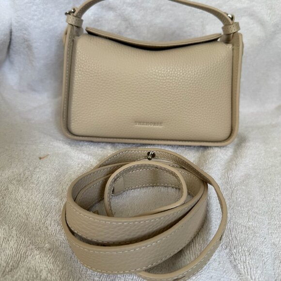 The Horse Mini Clementine (oat) - Picture 2 of 8